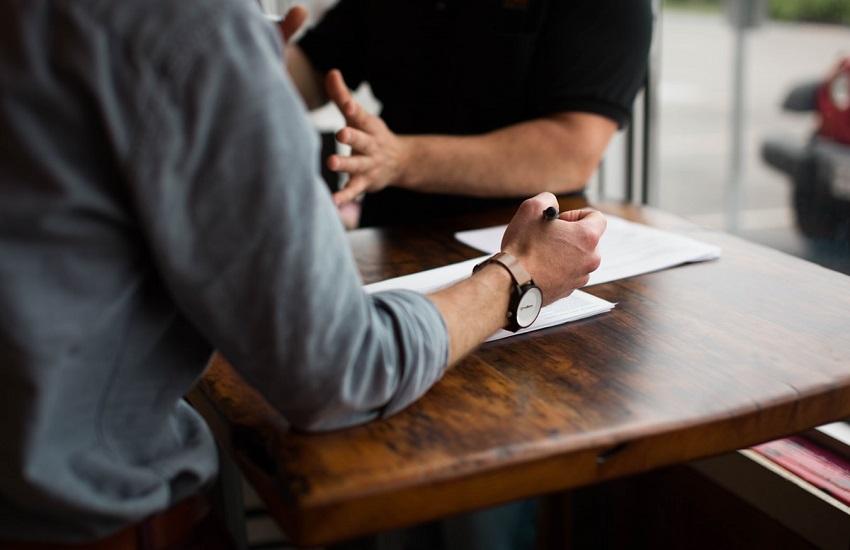 Advice card 10 Essential Soft Skills Your Resume Needs in 2025